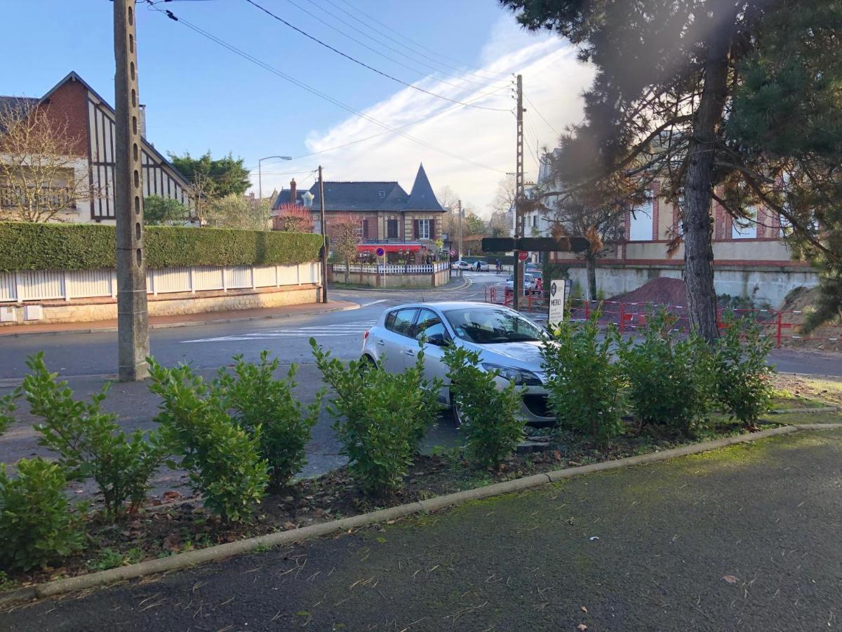 Studio Residence La Fregate Hyper-Centre Cabourg Exterior photo